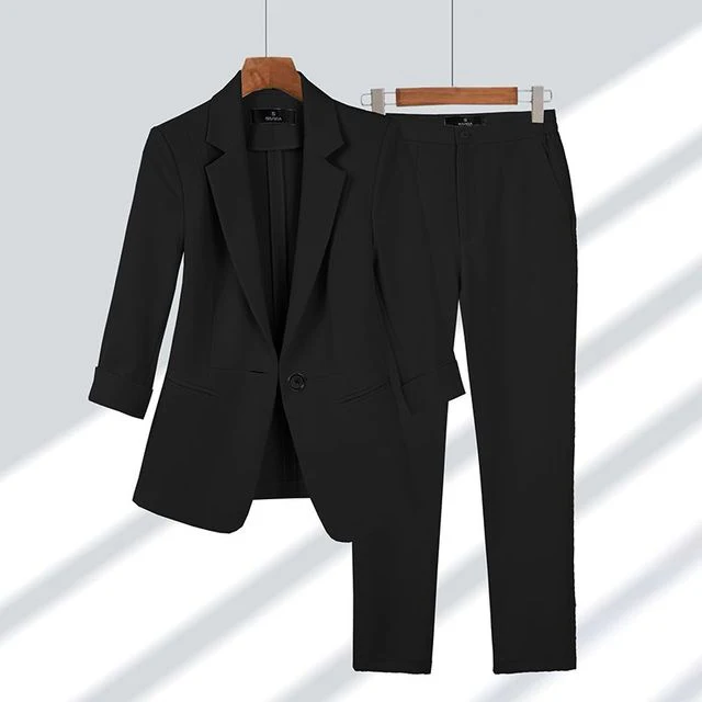 Women's Pantsuit – Fitted Blazer & Straight Trousers – Business Elegant Look - Image 2
