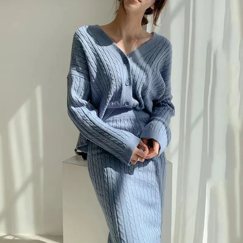 Ladies Set Knitted Cardigan and Skirt – Cable Pattern – V-Neck – Midi Skirt – Comfort Fit - Image 3
