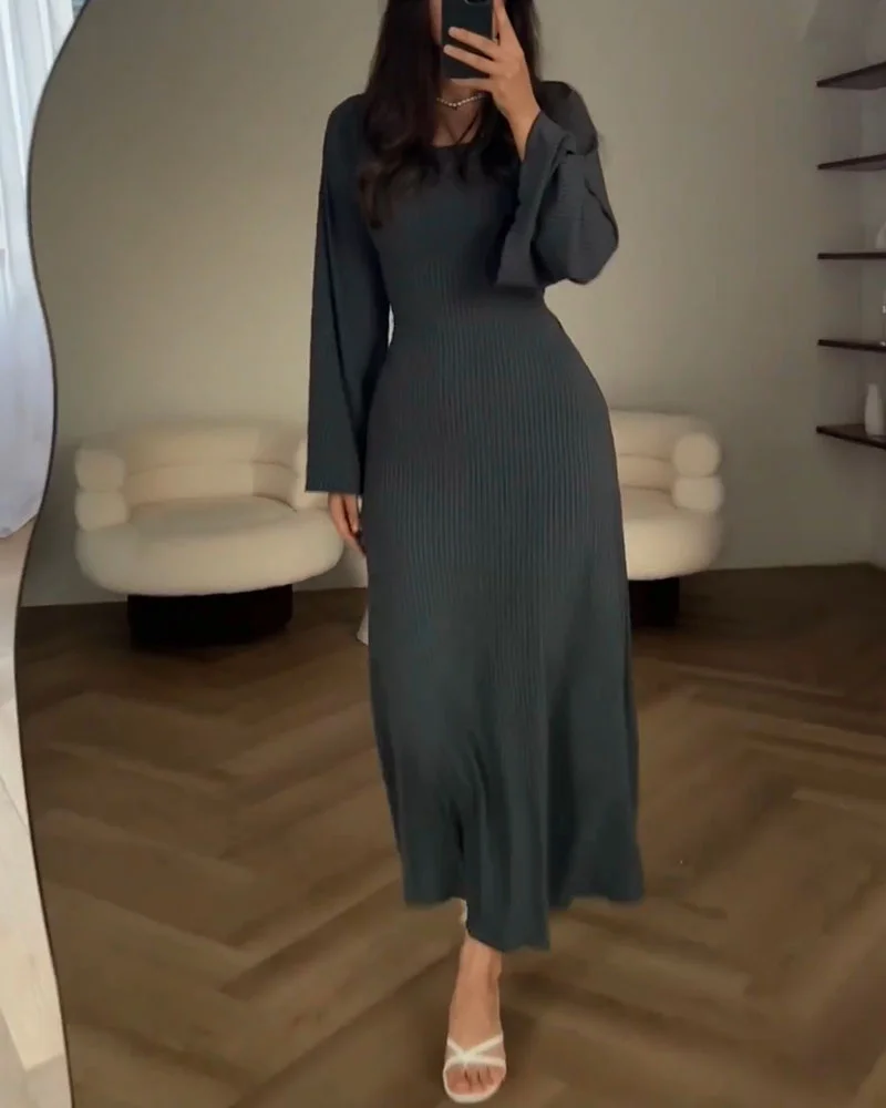 Women's Maxi Dress - Ribbed - Slim Fit - Long Sleeves - Round Neck - Image 10