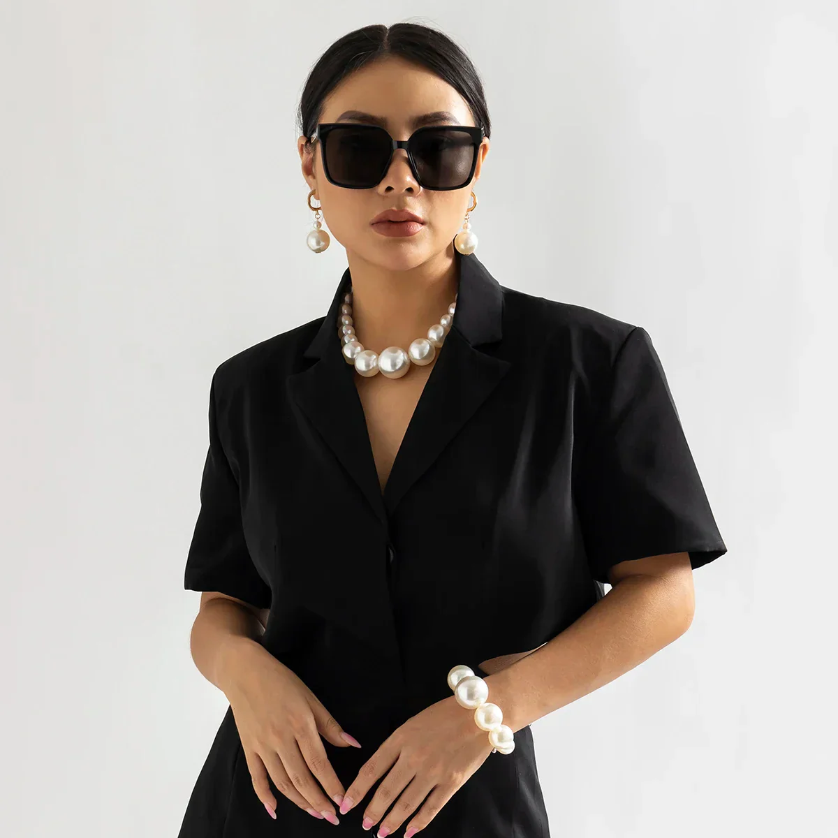 Amelia Choker Necklace And Drop Earrings Jewelry Set | Pearl Bead Jewelry Set - Image 4