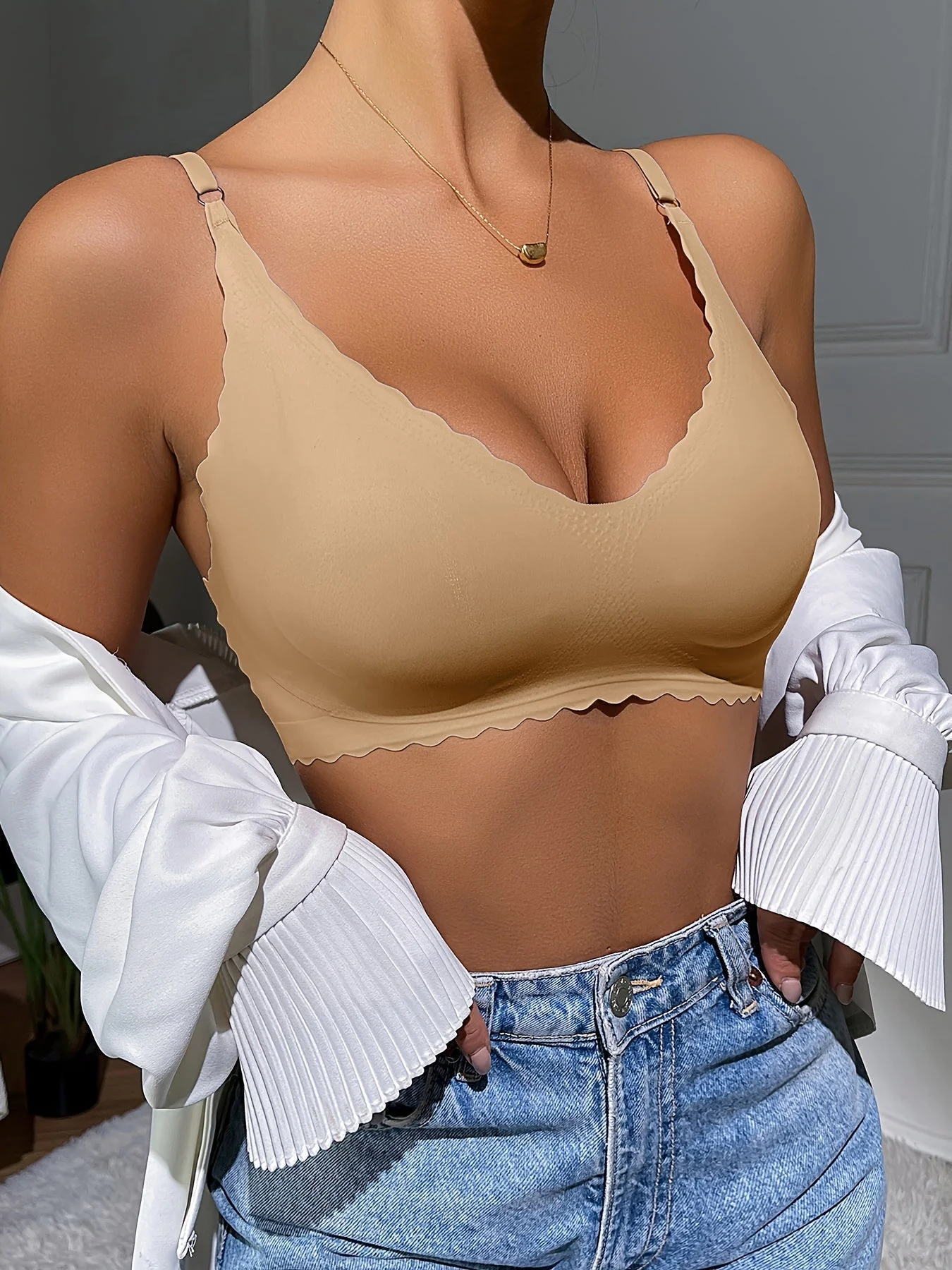Women's Bralette - Seamless Comfort - Adjustable Straps - Lightly Supportive - Without Underwire - Image 5