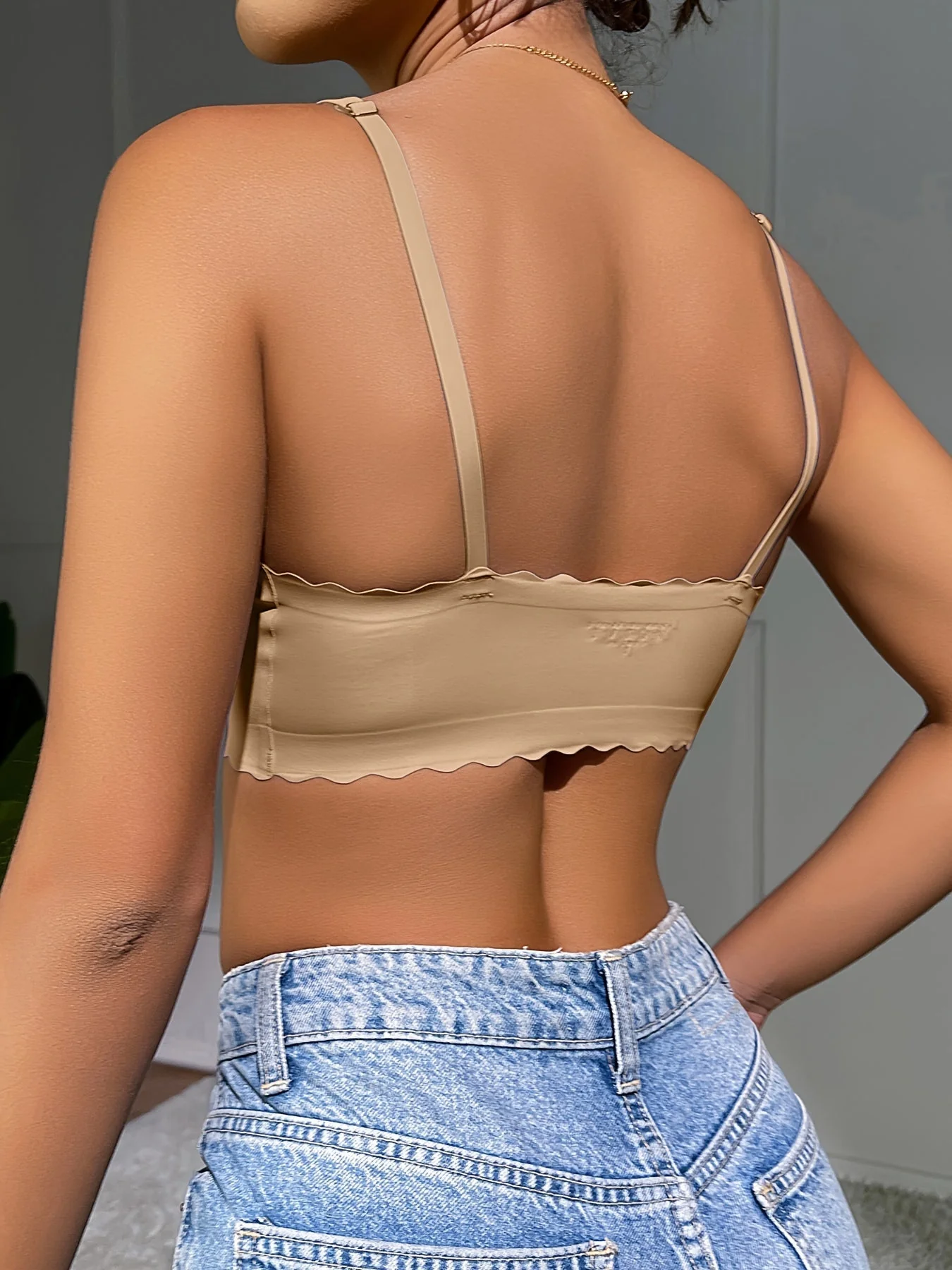 Women's Bralette - Seamless Comfort - Adjustable Straps - Lightly Supportive - Without Underwire - Image 9