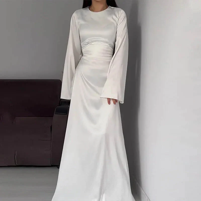 Women's Long Dress – Elegant Bell Sleeves – Fitted Model – Floor-Length Fit - Image 5