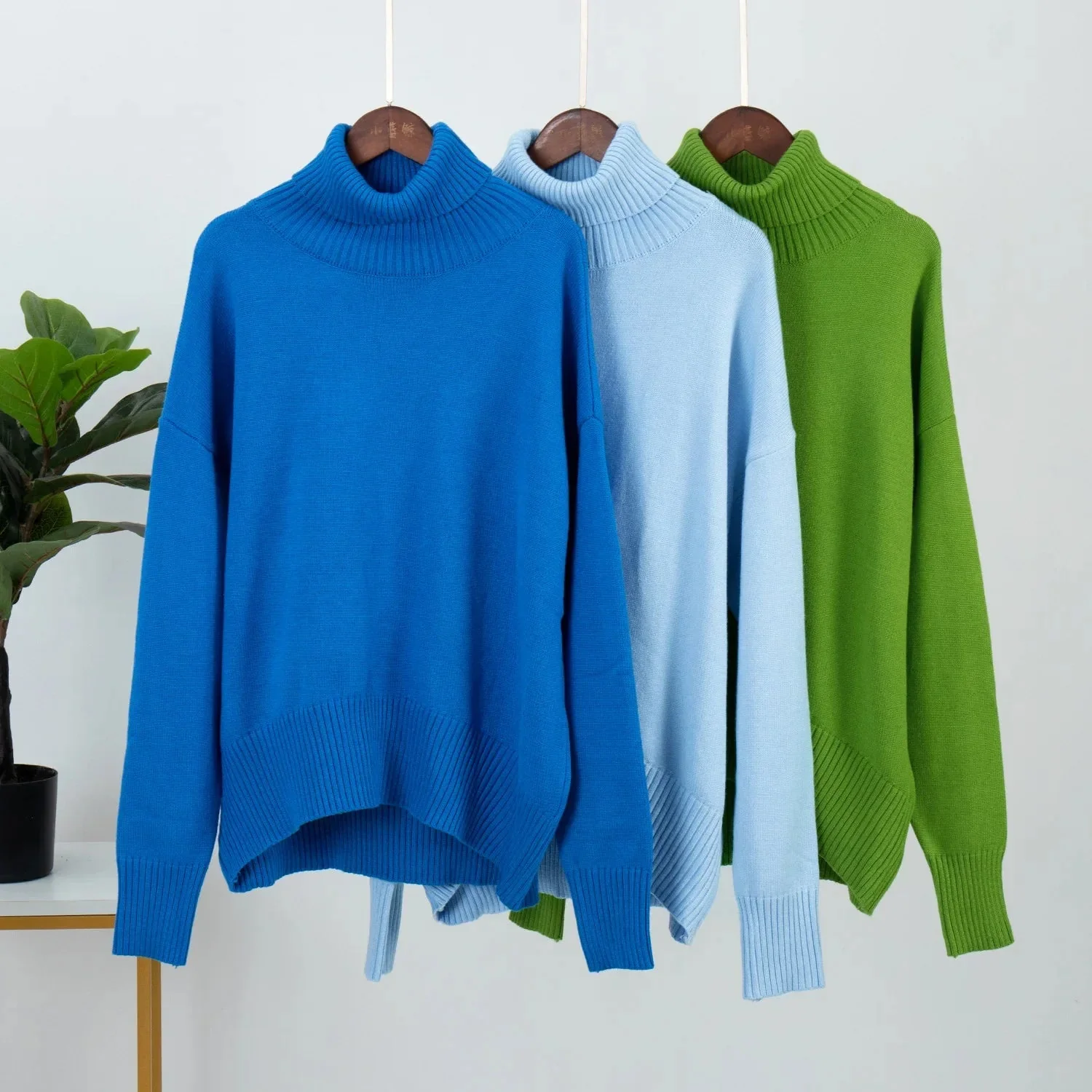 Women's Turtleneck Sweater – Oversized Fit – Knitted – Long Sleeves – Ribbed Trim Casual - Image 5