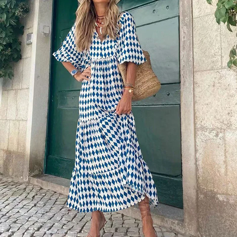 Women's Maxi Dress – Airy Fabric – V-Neck – Wide Sleeves – Geometric Design - Image 7