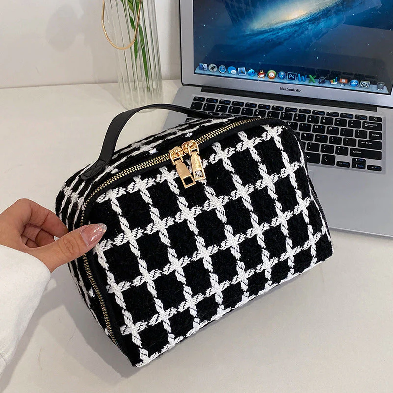 Ladies Handbag – Textured Fabric – Checked Design – Double Zipper – Handle – Elegant - Image 6