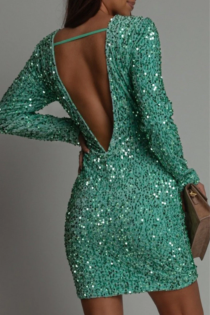 Noélie – Chic wintry backless glitter dress | Glamorous, elegant & daring - Image 2