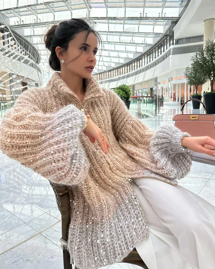 Women's Knitted Cardigan – Oversized Fit – Soft Texture – Sequins – Zipper Closure - Image 3