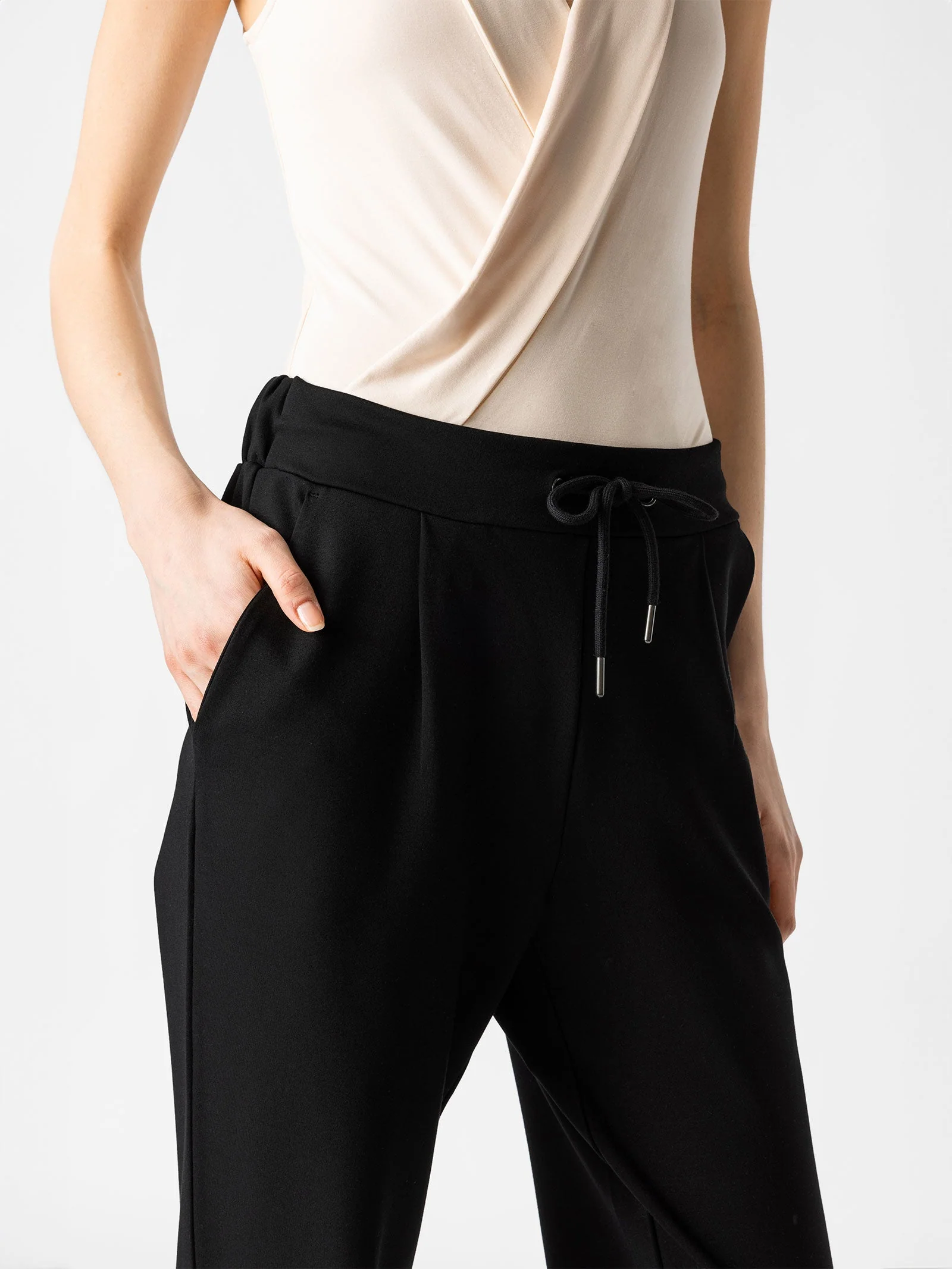 Women's Jogging Pants – Tapered Fit – Elastic Waist with Drawstring – With Pockets - Image 4