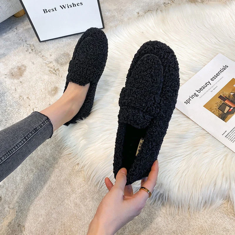 Women's Loafers - Imitation Fur - Slip-on Comfort - Warm Lining - Casual Daily Use - Image 2