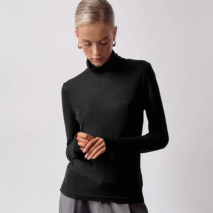 Women's Turtleneck Crop Top – Slim Fit – Long Sleeves – Stretch Comfort – Stylish Design - Image 3
