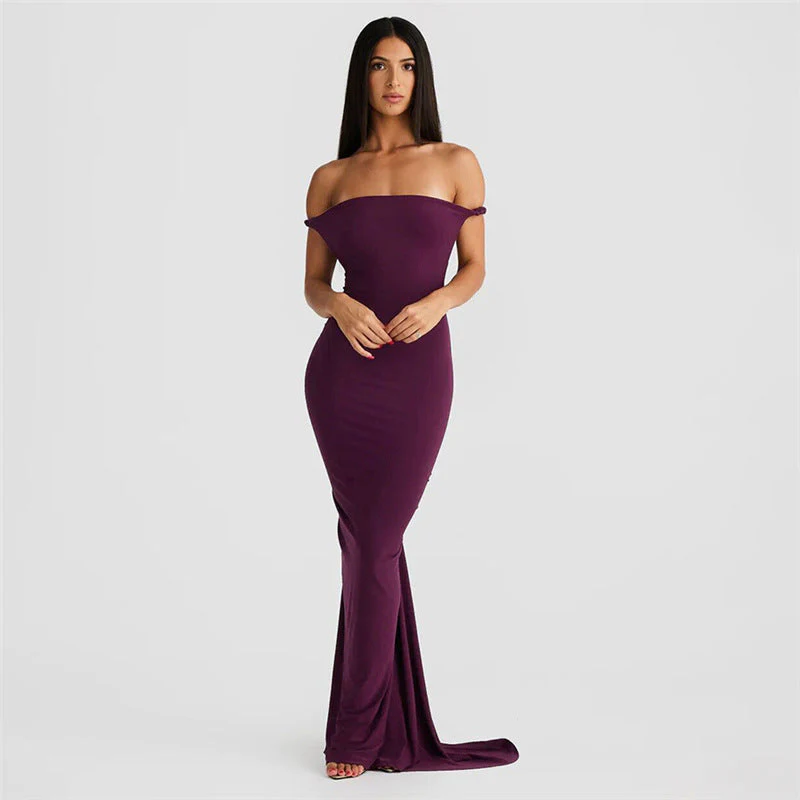 Ladies Evening Dress – Slim Fit – Halter Neck – Open Back – Luxurious Shiny Fabric – Long Model - Image 3