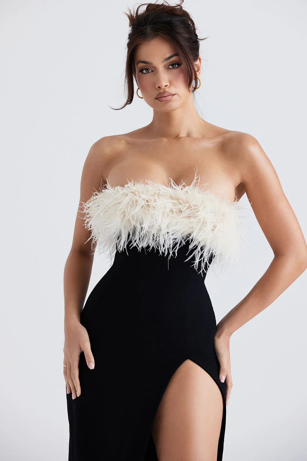 Ladies Evening Dress – Strapless – Luxury Fabric – Figure-hugging – Slit to Thigh - Image 3