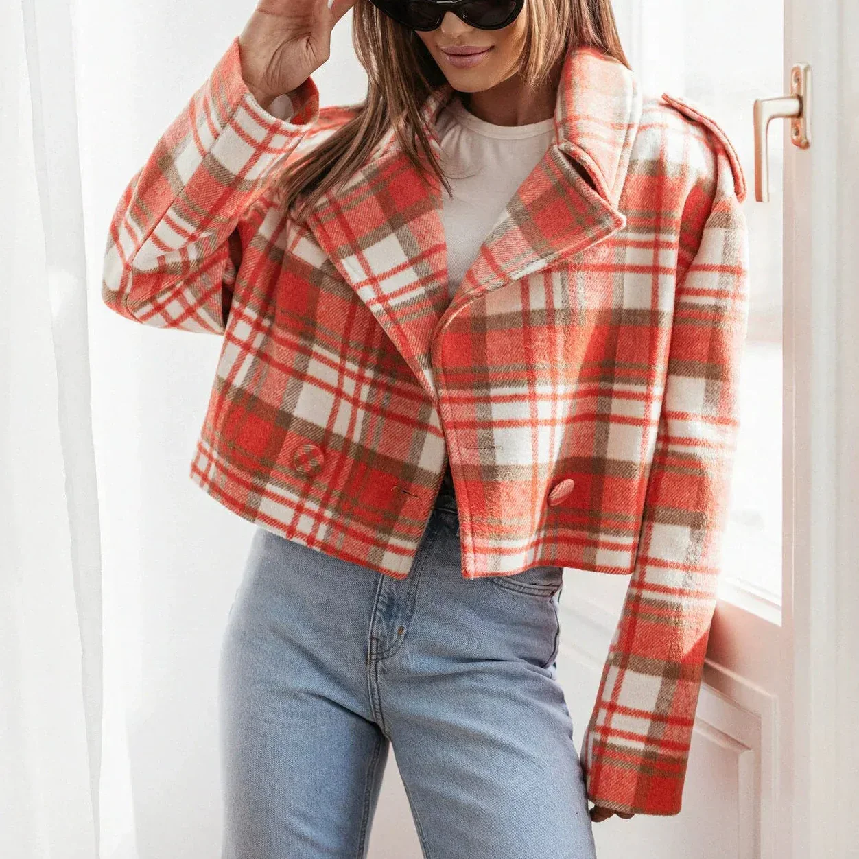Women's Blazer – Wool Look – Tailored Fit – Cropped – Check Pattern – Notched Collar - Image 3