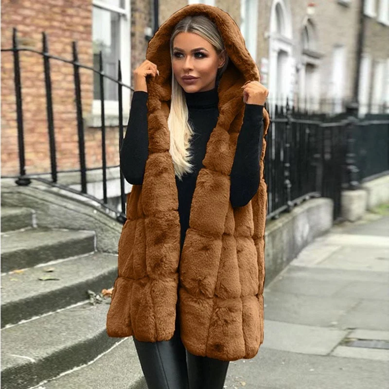 Women's Bodywarmer with Hood – Oversized Fit – Padded Teddy Texture – Casual Layer - Image 3