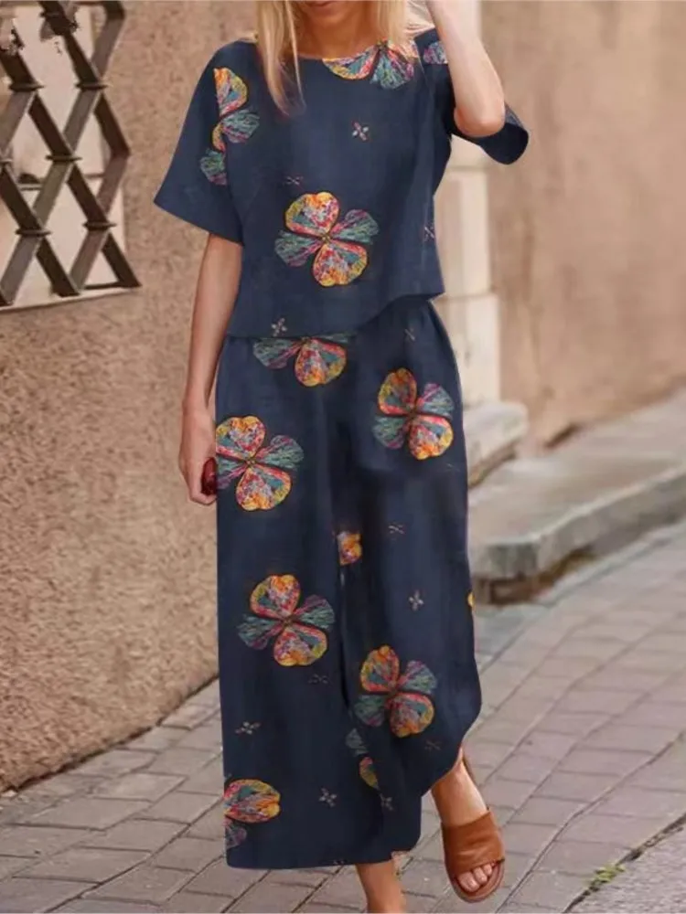 Ladies' Trousers – Wide Legs – Relaxed Fit – Natural Fabrics – Artistic Print - Image 4