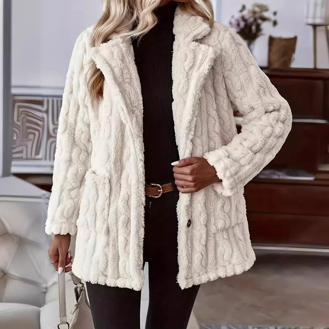 Women's cardigan coat – Relaxed fit – Plush water-wave texture – Lapel collar – Buttons - Image 2