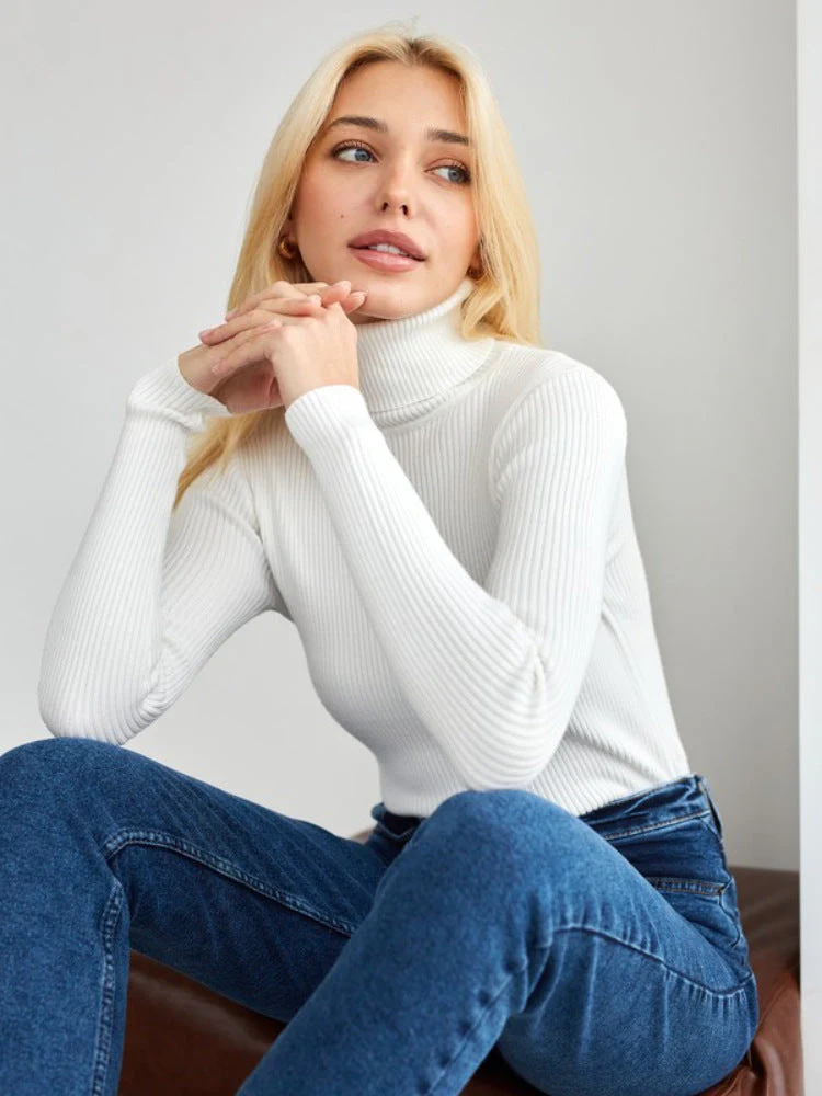 Ladies Turtleneck – Slim Fit – Ribbed Knit – Long Sleeves – Elastic Comfort - Image 5
