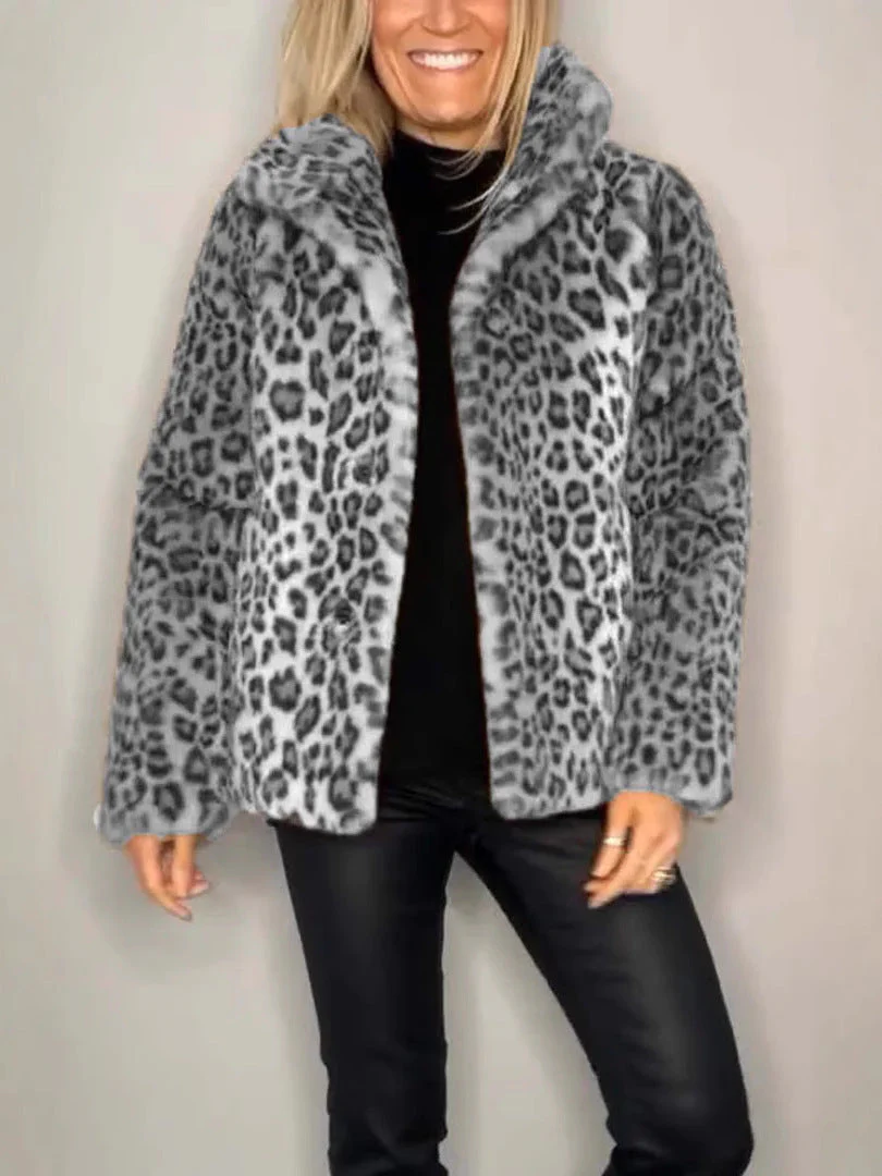 Ladies Coat – Faux Fur – Oversized Fit – Notched Collar – Leopard Print - Image 3