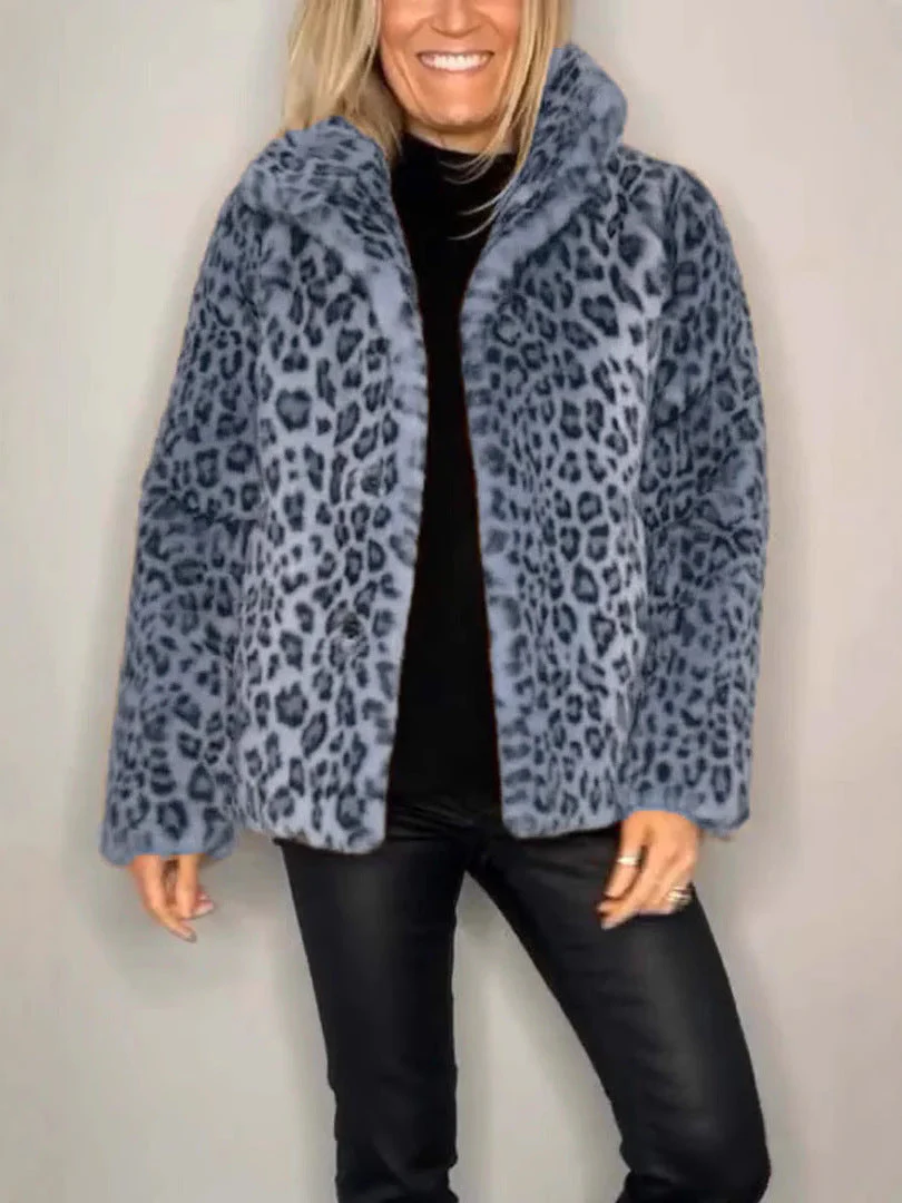 Ladies Coat – Faux Fur – Oversized Fit – Notched Collar – Leopard Print - Image 4