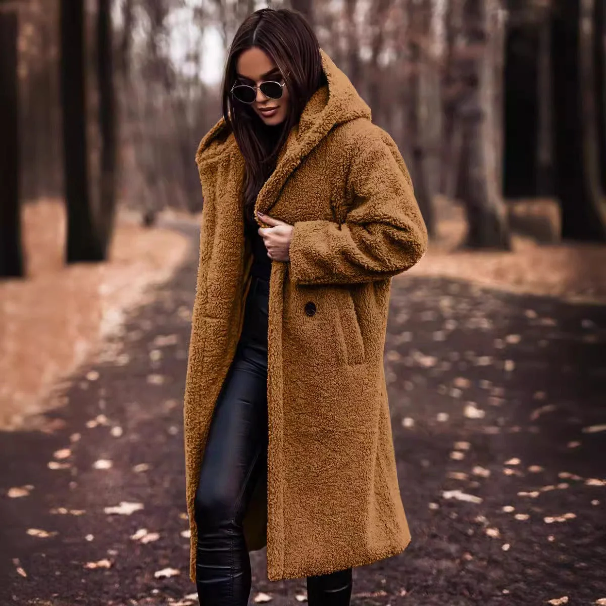Ladies Coat – Oversized Fit – Wool – Full Length – Hood and Buttons - Image 2