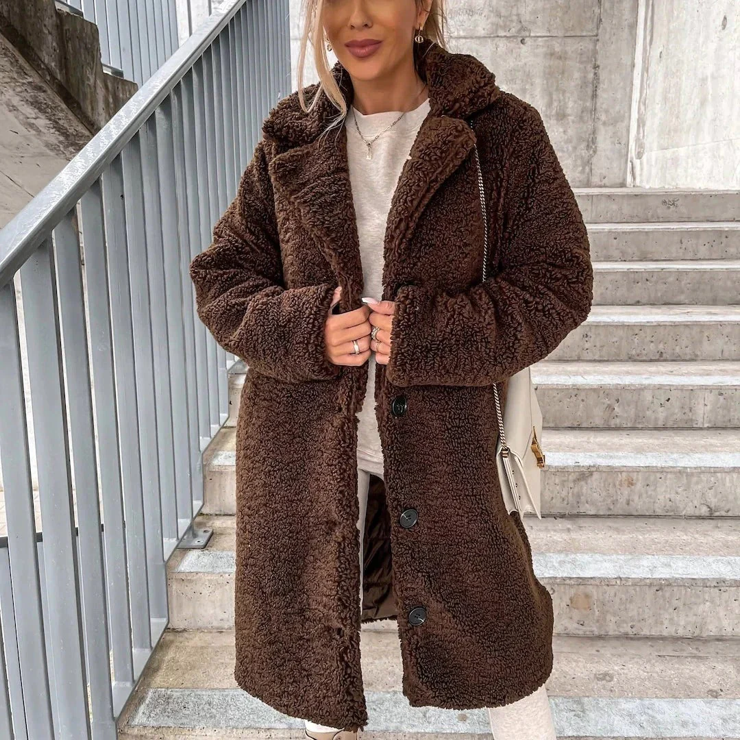 Women's Coat – Oversized Fit – Soft Imitation Shearling – Long Length – Notched Collar - Image 4