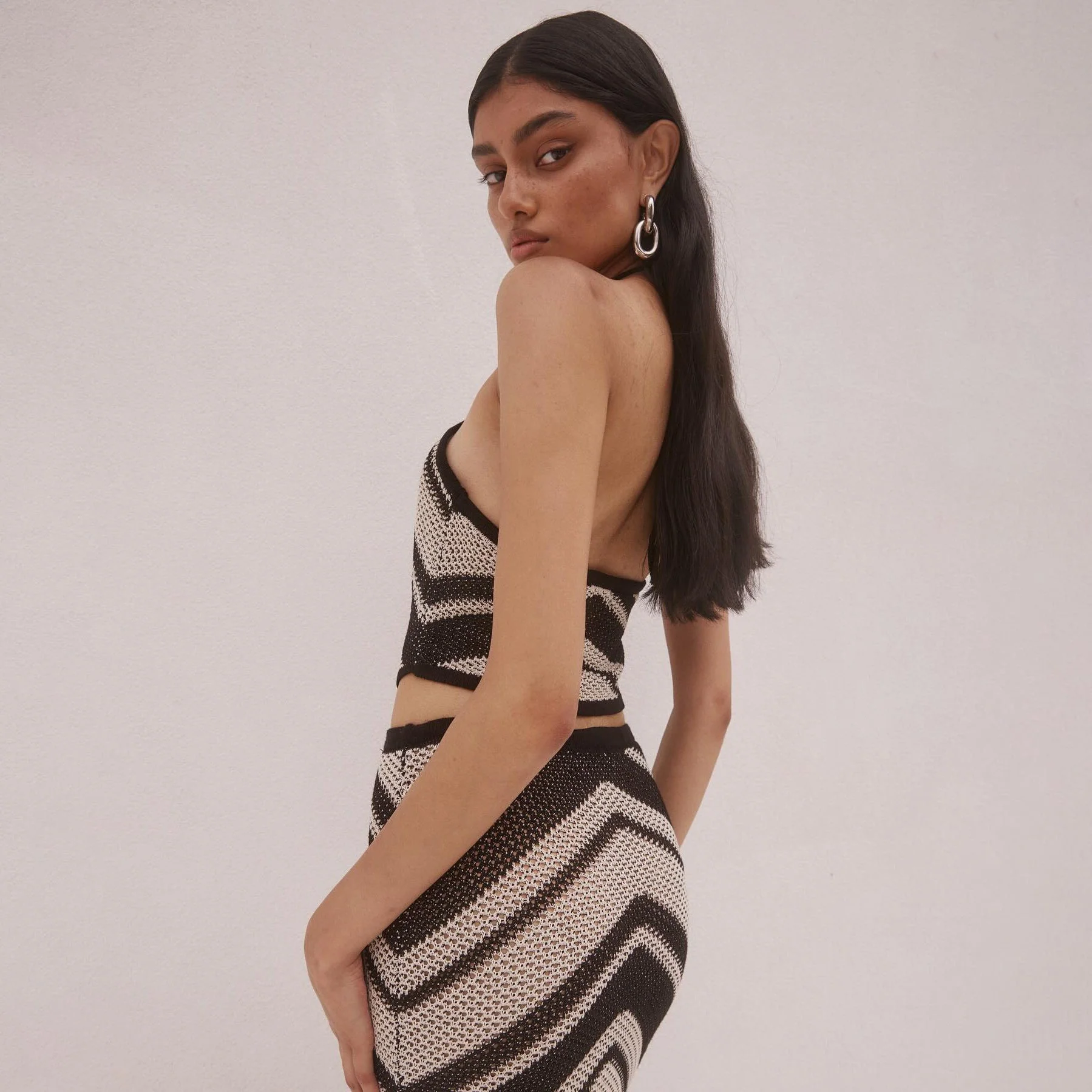 Women's Dress – Bodycon Fit – Halter Neck – Knitted – Geometric Stripes – Midi Length - Image 3