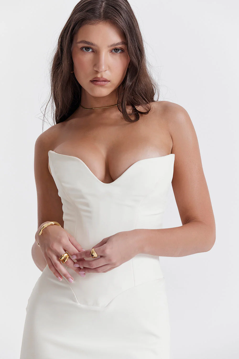 Ladies Dress Corset Model – Strapless – Luxurious Shiny Fabric – Fitted – Maxi Formal Wear - Image 3