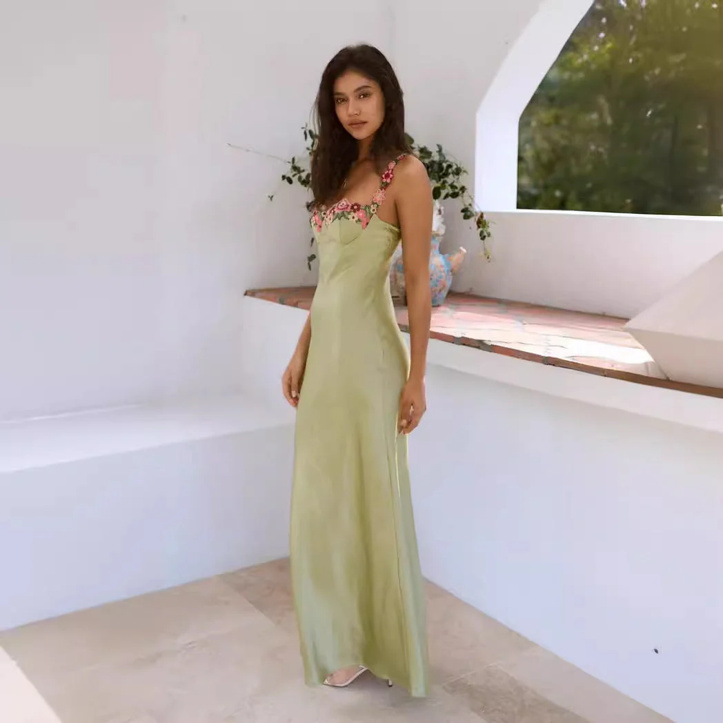 Ladies Long Dress – Satin Look – Slim Fit – Sweetheart Neckline – Lace Details - Image 4