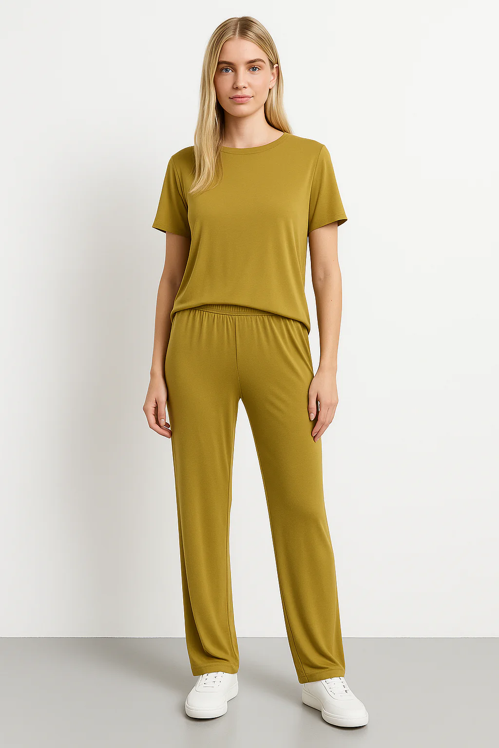 Ladies Lounge Set – Cropped Shirt – Wide Pants – Soft Breathable Tricot - Image 6