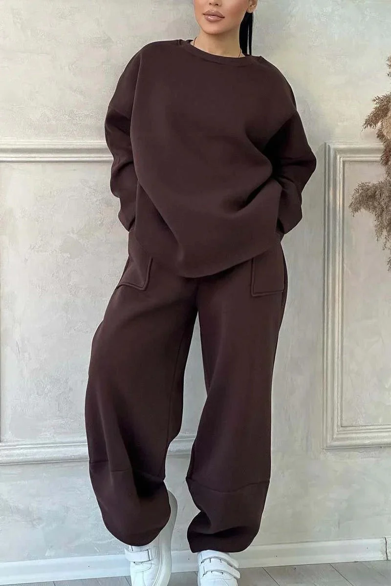 Women's Lounge Set – Oversized Fit – Cotton Blend – Sweatshirt and Wide Pants - Image 4