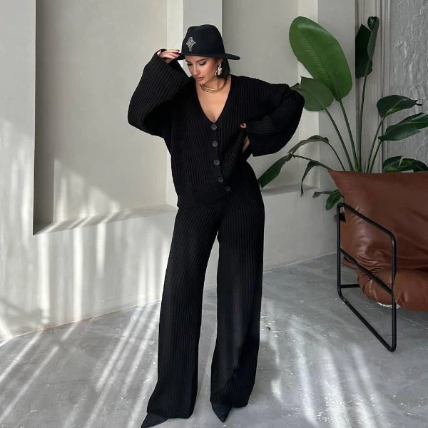 Women's Loungewear Set – Knitted Rib Fabric – Oversized Fit – Button Closure – Wide Sleeves - Image 3