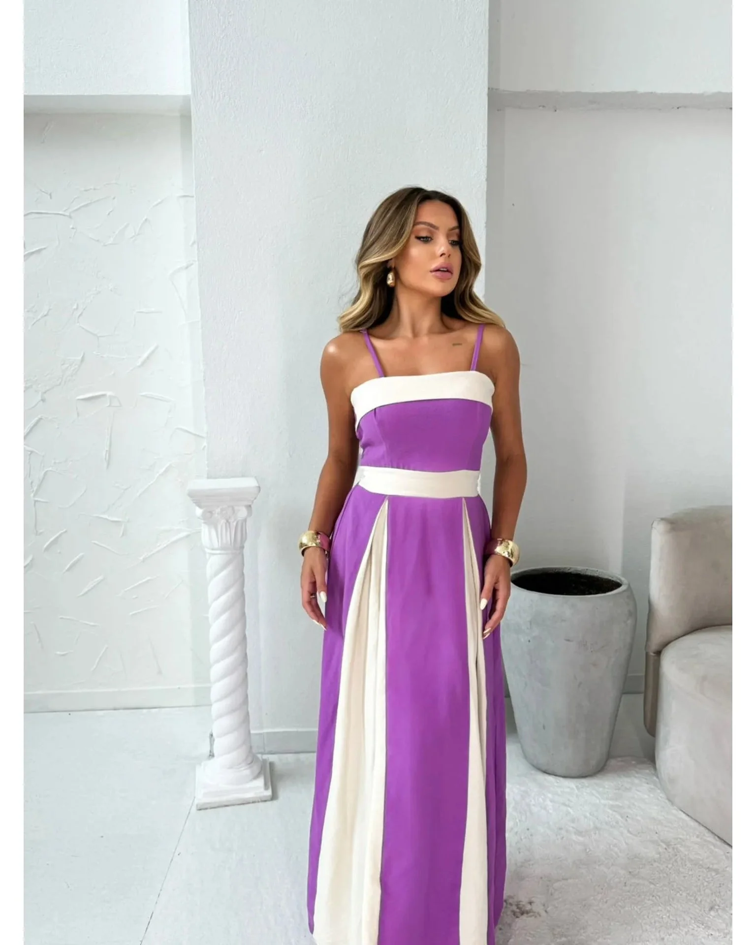 Women's Maxi Dress – Figure-Hugging Bodice – A-line Silhouette – Elegant Panels - Image 3