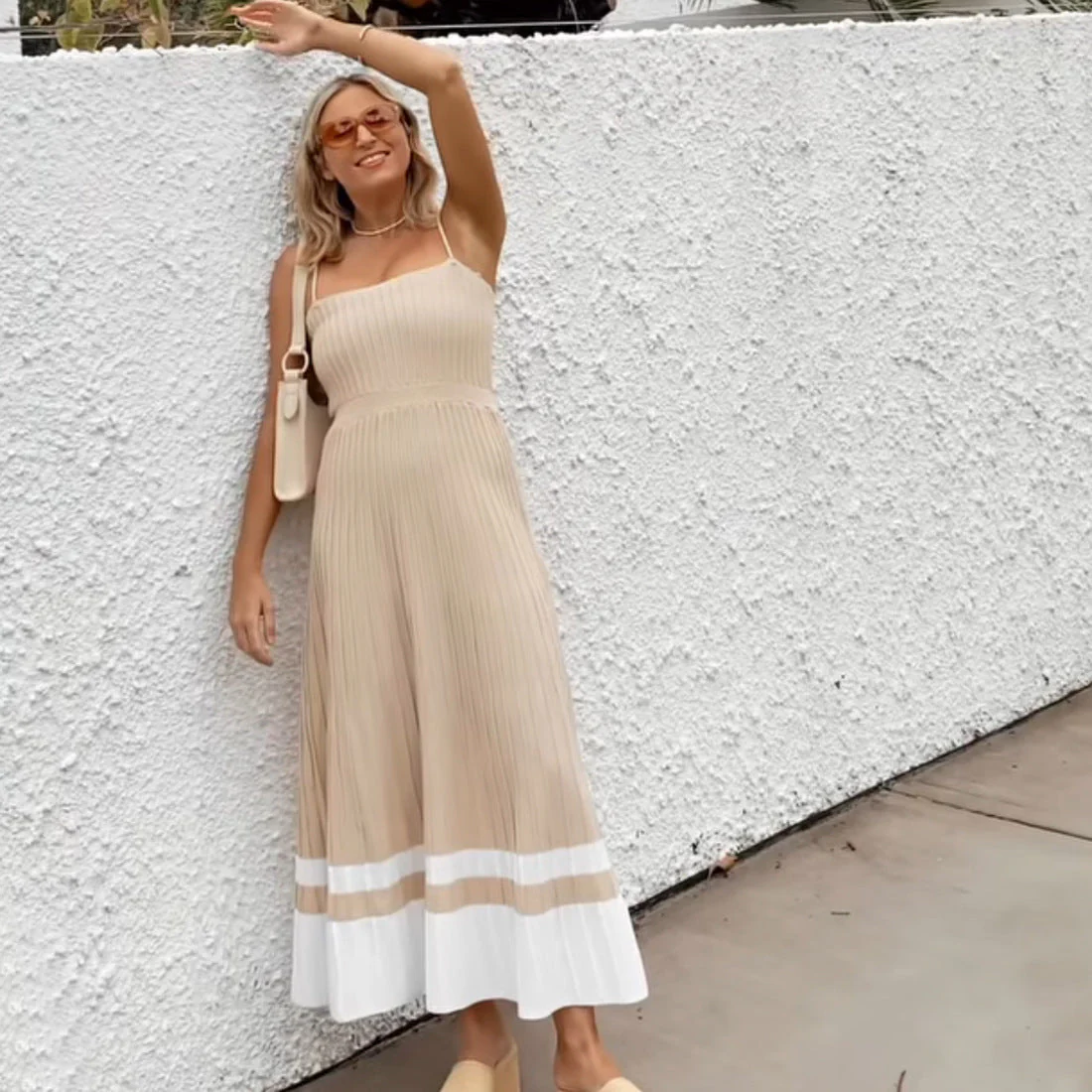 Ladies Maxi Dress – Slim Fit – High Waist – Pleated Skirt – Spaghetti Straps - Image 2