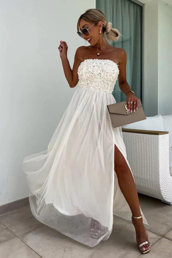 Ladies Maxi Dress – Strapless – Textured Bust – High Split – Elegant Flowy Fit - Image 2