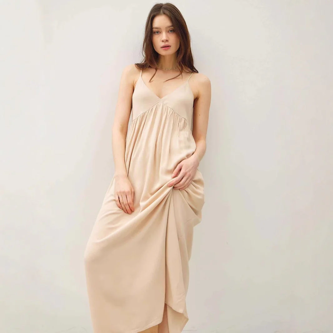 Women's Maxi Dress – V-Neck – Spaghetti Straps – Pleated – Airy Flowy Fit - Image 4