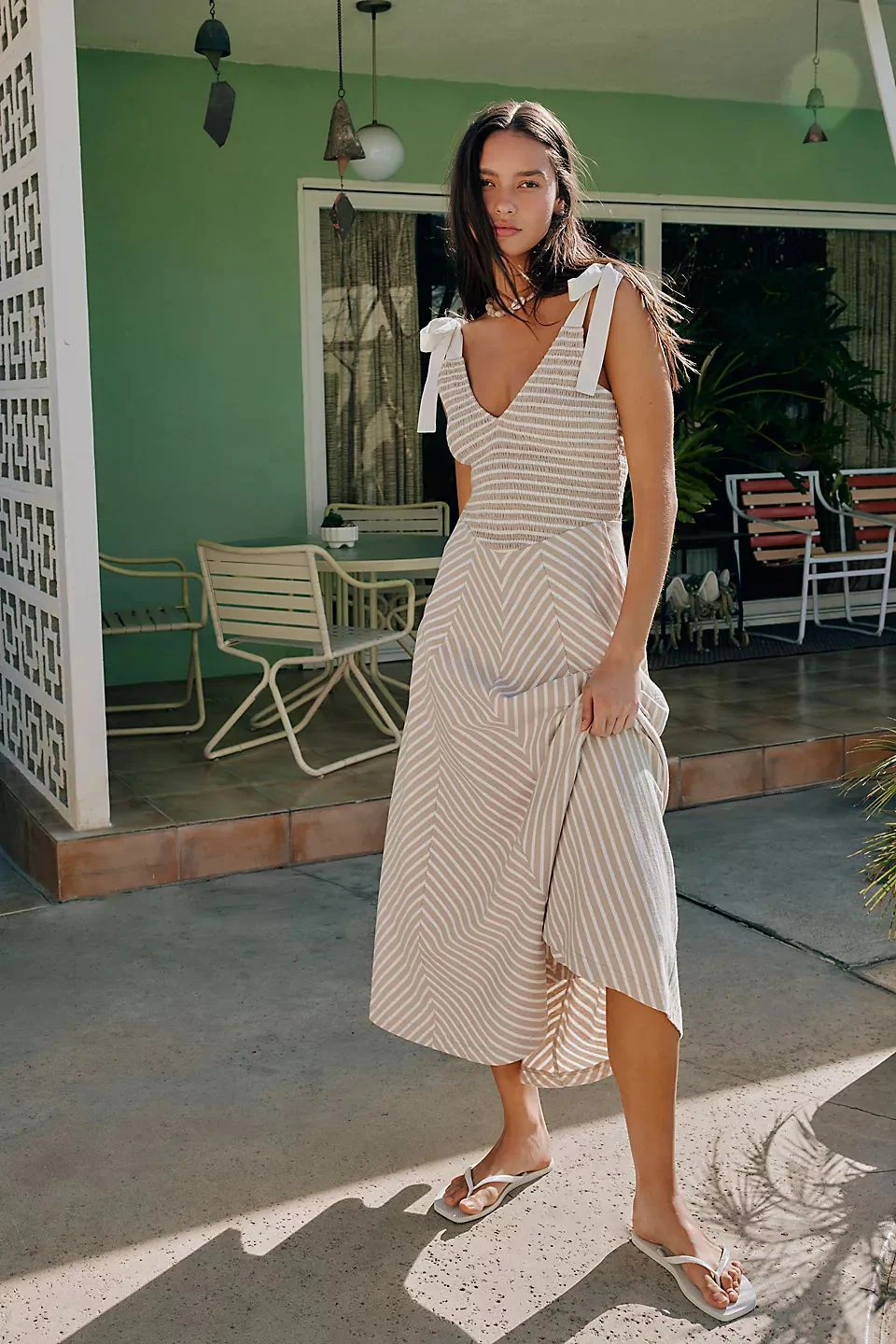 Women's Maxi Dress – V-Neck – Adjustable Shoulder Straps – Flowy Chevron Design – Cotton - Image 5
