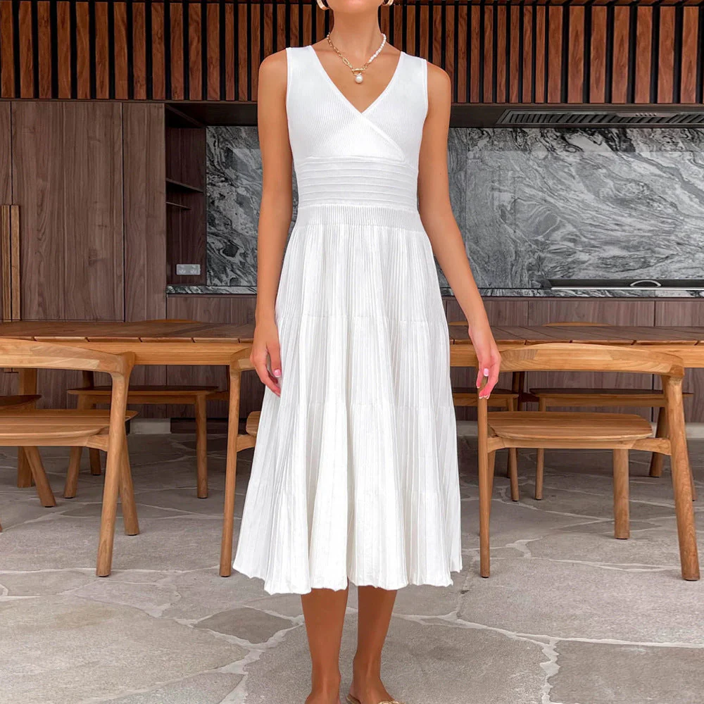Ladies midi dress – A-line – V-neck – Sleeveless – High waist – Soft knit - Image 4