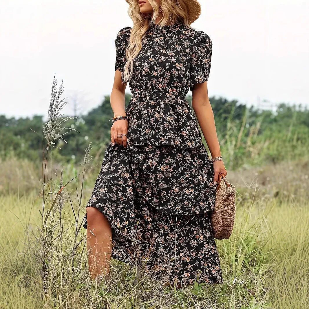 Women's midi dress – Floral print – Flowy fit – Puff sleeves – Layered design - Image 2