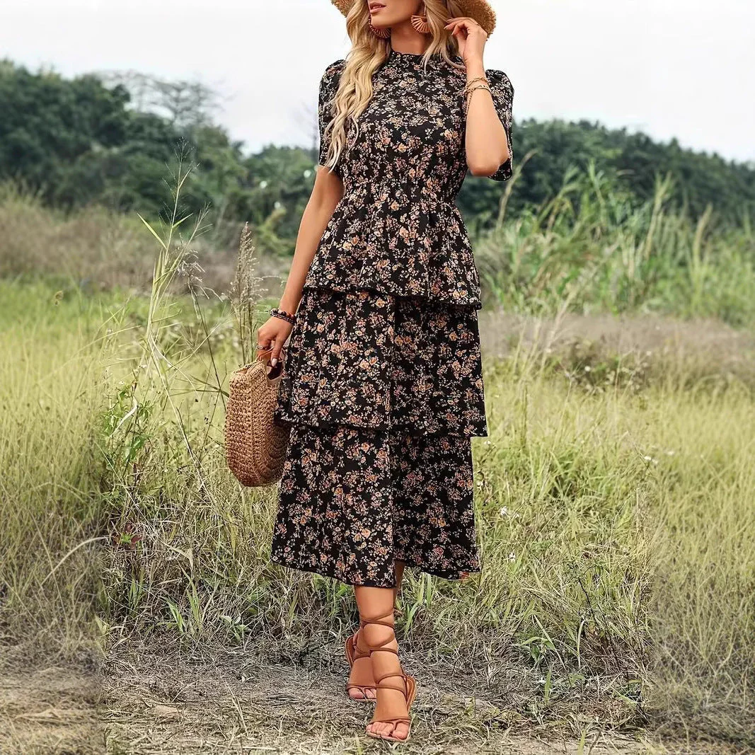 Women's midi dress – Floral print – Flowy fit – Puff sleeves – Layered design - Image 3
