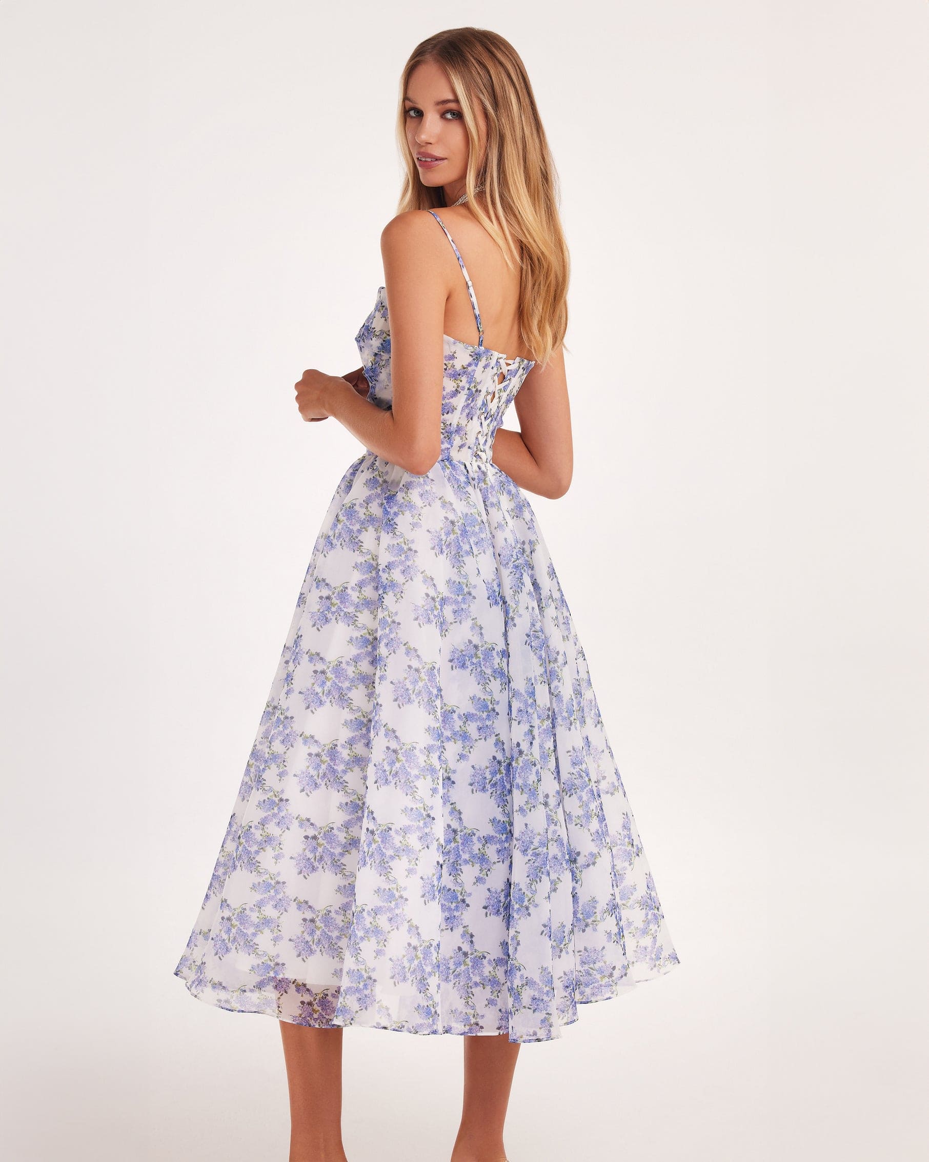 Women's midi-dress – Fitted bodice – A-line – Spaghetti straps – Floral print - Image 2