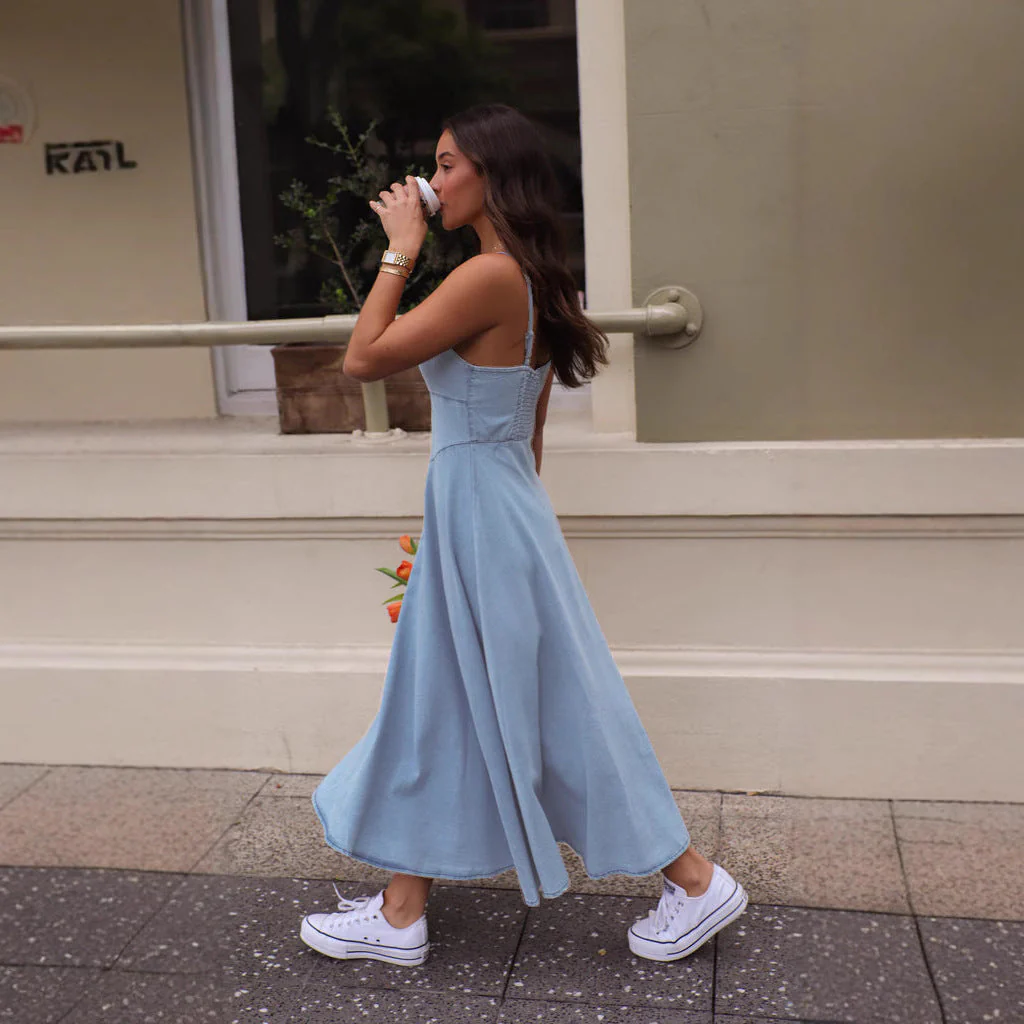 Women's midi-dress – Slim fit – Denim look – Spaghetti straps – Sweetheart neckline - Image 3