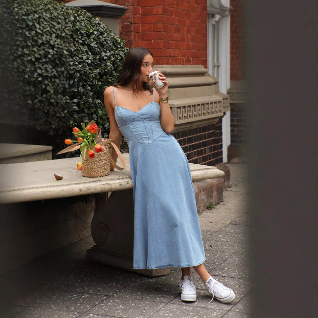 Women's midi-dress – Slim fit – Denim look – Spaghetti straps – Sweetheart neckline - Image 4