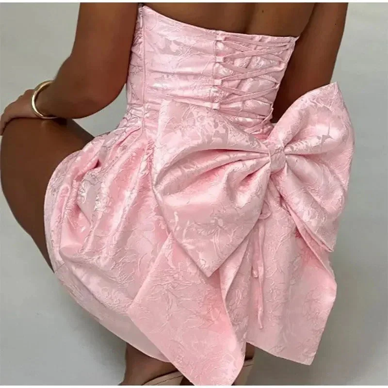 Ladies Mini Dress – Strapless Sweetheart Neckline – Jacquard Texture – Back Bow - Image 4