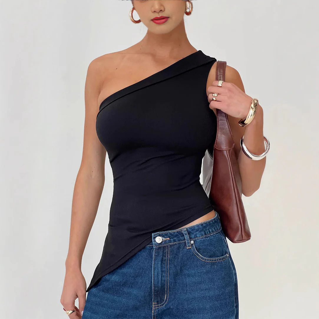Women's One-Shoulder Top – Slim Fit – Asymmetrical Hem – Breathable Stretch Material - Image 2