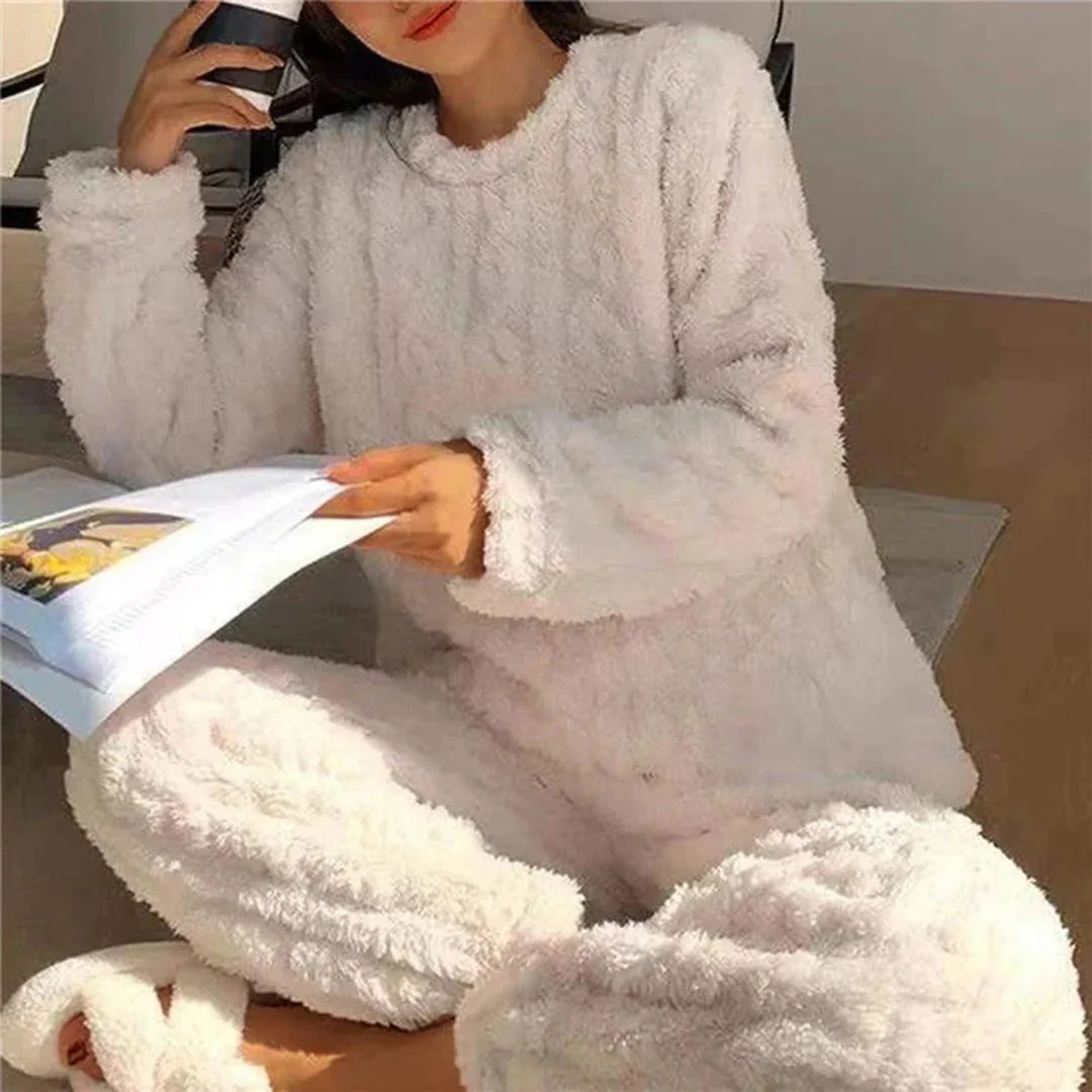 Ladies Pyjama Set – Fuzzy Knit – Relaxed Fit – Cable Pattern – Full Length - Image 4