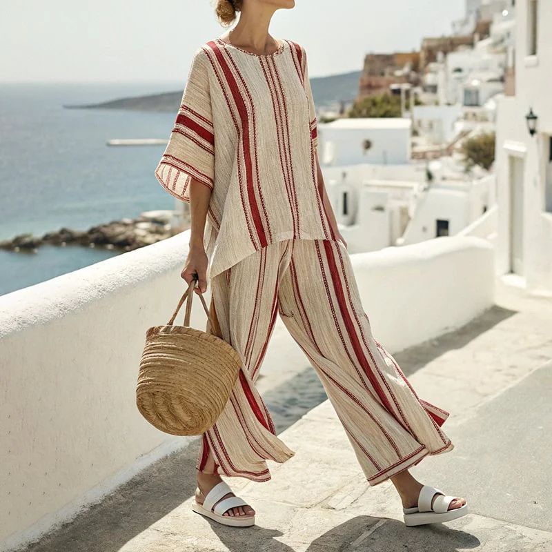 Women's Set of T-shirt and Cropped Pants – Relaxed Fit – Breathable Natural Textile - Image 2