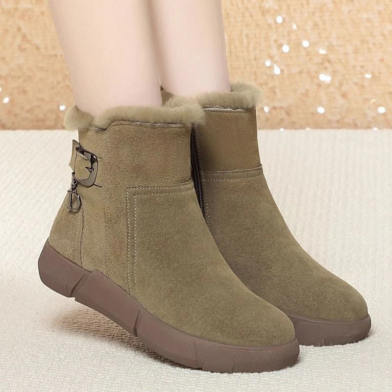 Women's Snowboots – Leather Outer Layer – Fur Lining – Thick Sole – Side Zip - Image 2