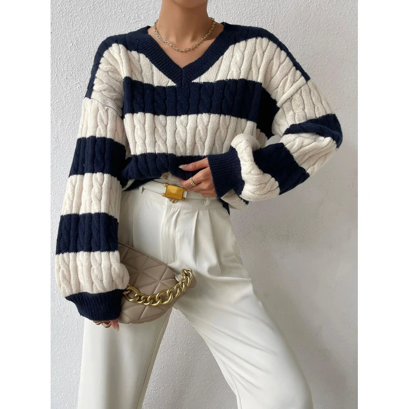Women's sweatshirt – Oversized fit – V-neck cable knit – Striped long sleeve - Image 3
