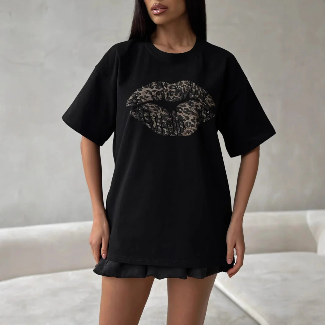 Ladies T-shirt – Loose Fit – Breathable Material – Leopard Lips Print – Short Sleeve - Image 3